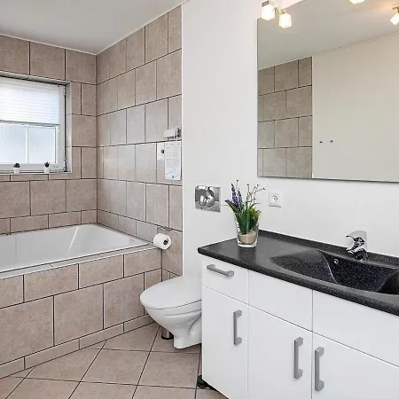 Xxv Apartment